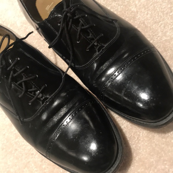 Men’s Dress Shoes - Picture 7 of 8